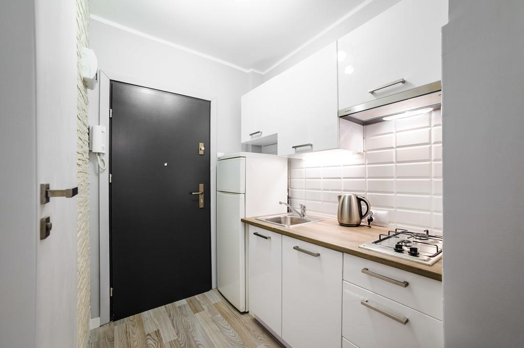 شقة Apartament Grojecka Korotynskiego وارسو الغرفة الصورة